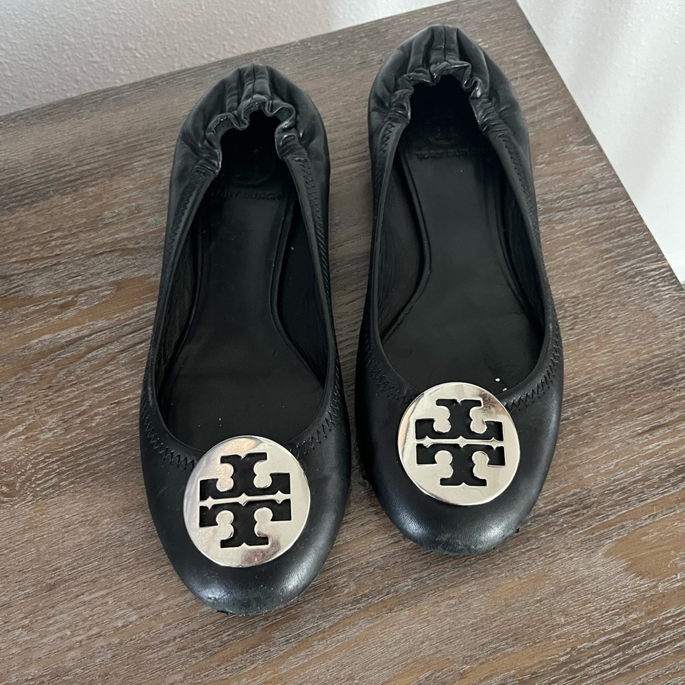 Tory Burch Reva Flat